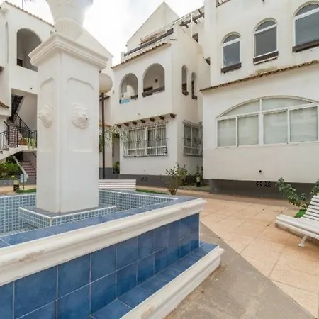 Bright + Pool *